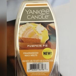 8/$25 yankee candle wax melts- pumpkin pie